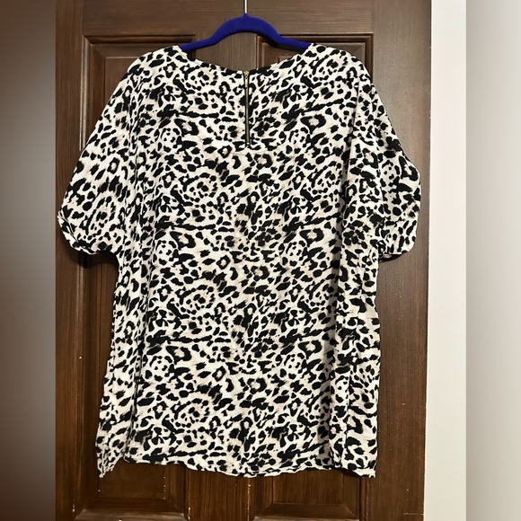 Leopard Blouse - Picture 3 of 3
